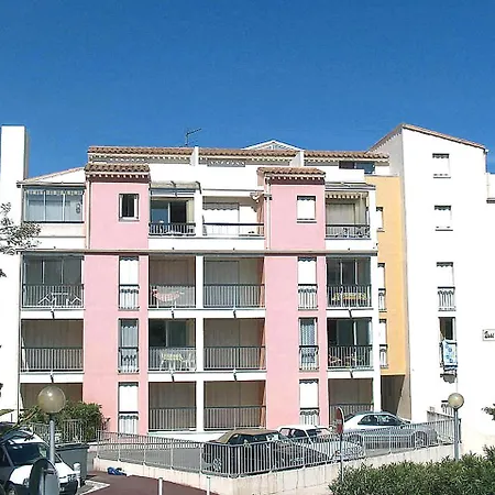 Quai D'honneur Agde